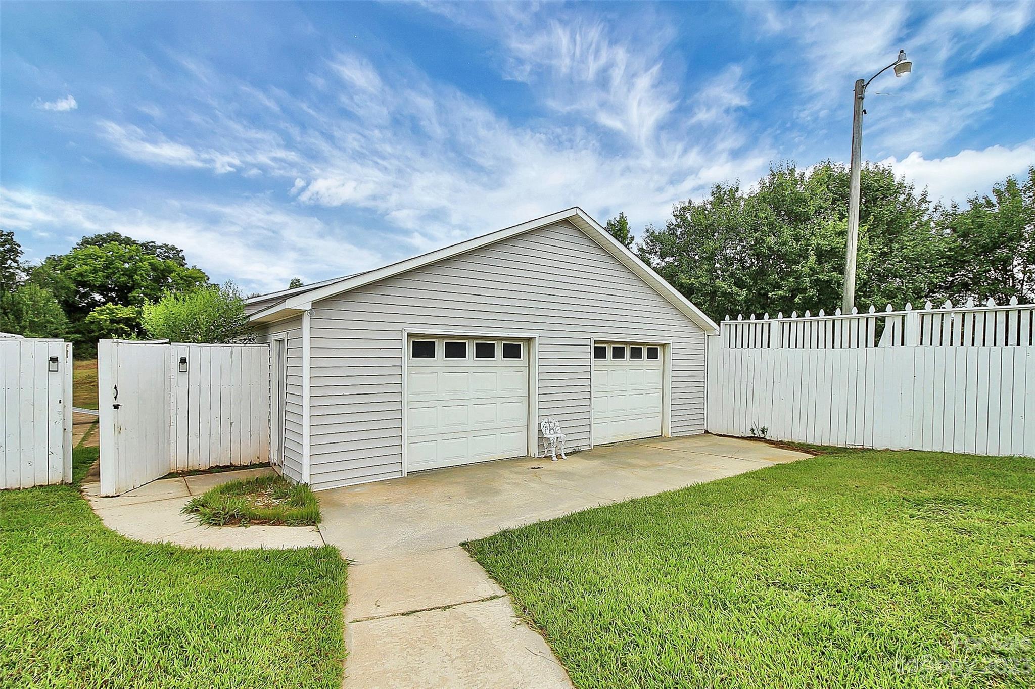 836 Farmbrook Road Lancaster, SC 29720 - Photo 27 of 35 Gallery Image 27