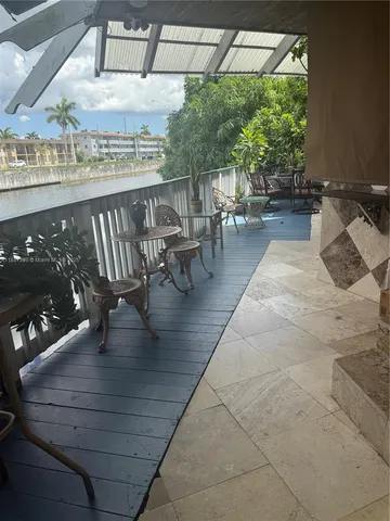 $650,000 | 7643 Northwest South River Drive, Medley, FL 33166