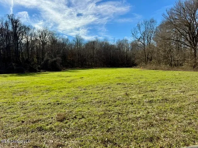 $1,550,000 | 24437 Highway 17, Lexington, MS 39095