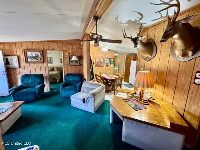 $1,550,000 | 24437 Highway 17, Lexington, MS 39095