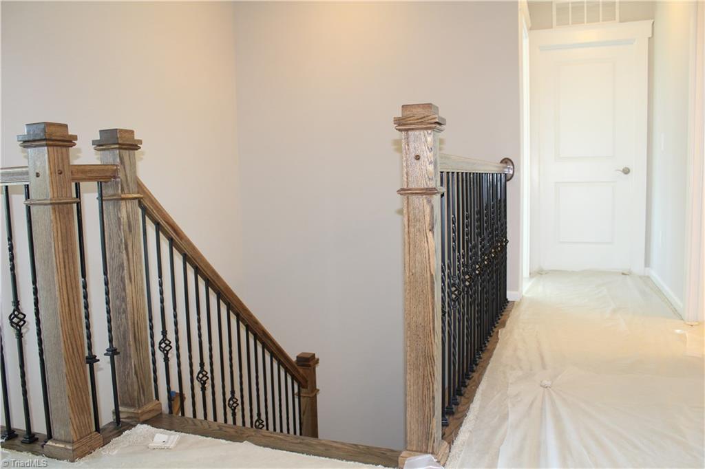 2629 Lunsford Road Summerfield, NC 27358 - Photo 11 of 28 Gallery Image 11