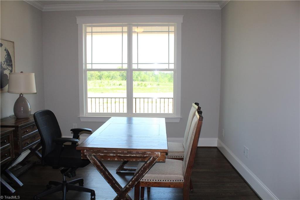 Main level bedroom with access to full bathroom or study, your home your choice!