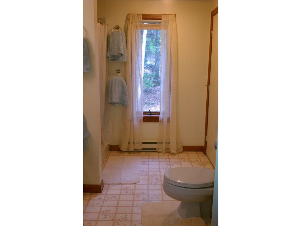 14 Butman Road Enfield, NH 03748 - Photo 15 of 28