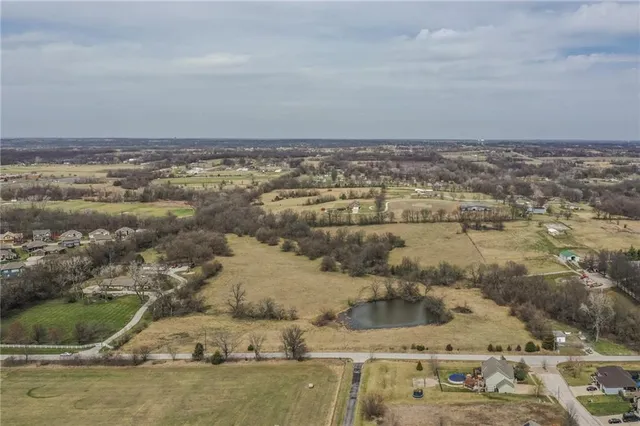 $599,900 | 211-th Peculiar Way, Peculiar, MO 64078