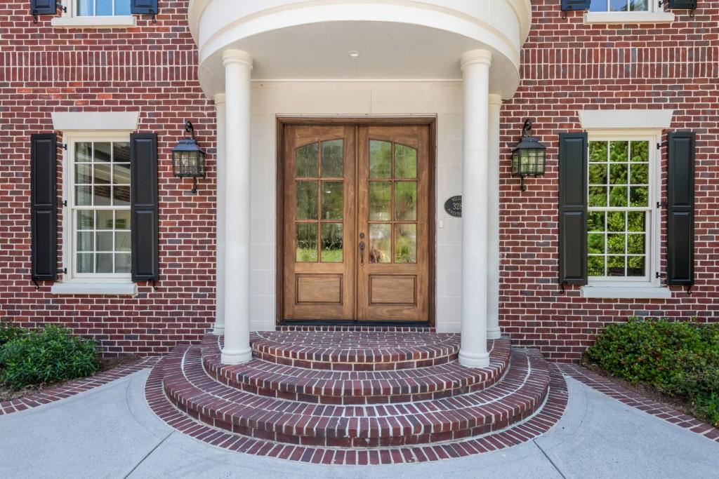 3282 Pinestream Road Northwest Atlanta, GA 30327 - Photo 2 of 54