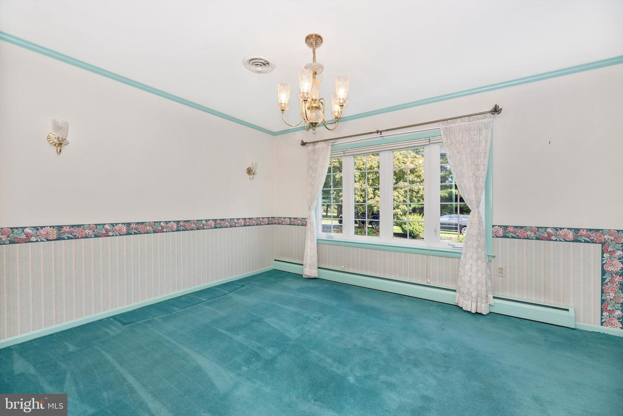 17524 Frederick Road Mount Airy, MD 21771 - Photo 17 of 38 Dining Room