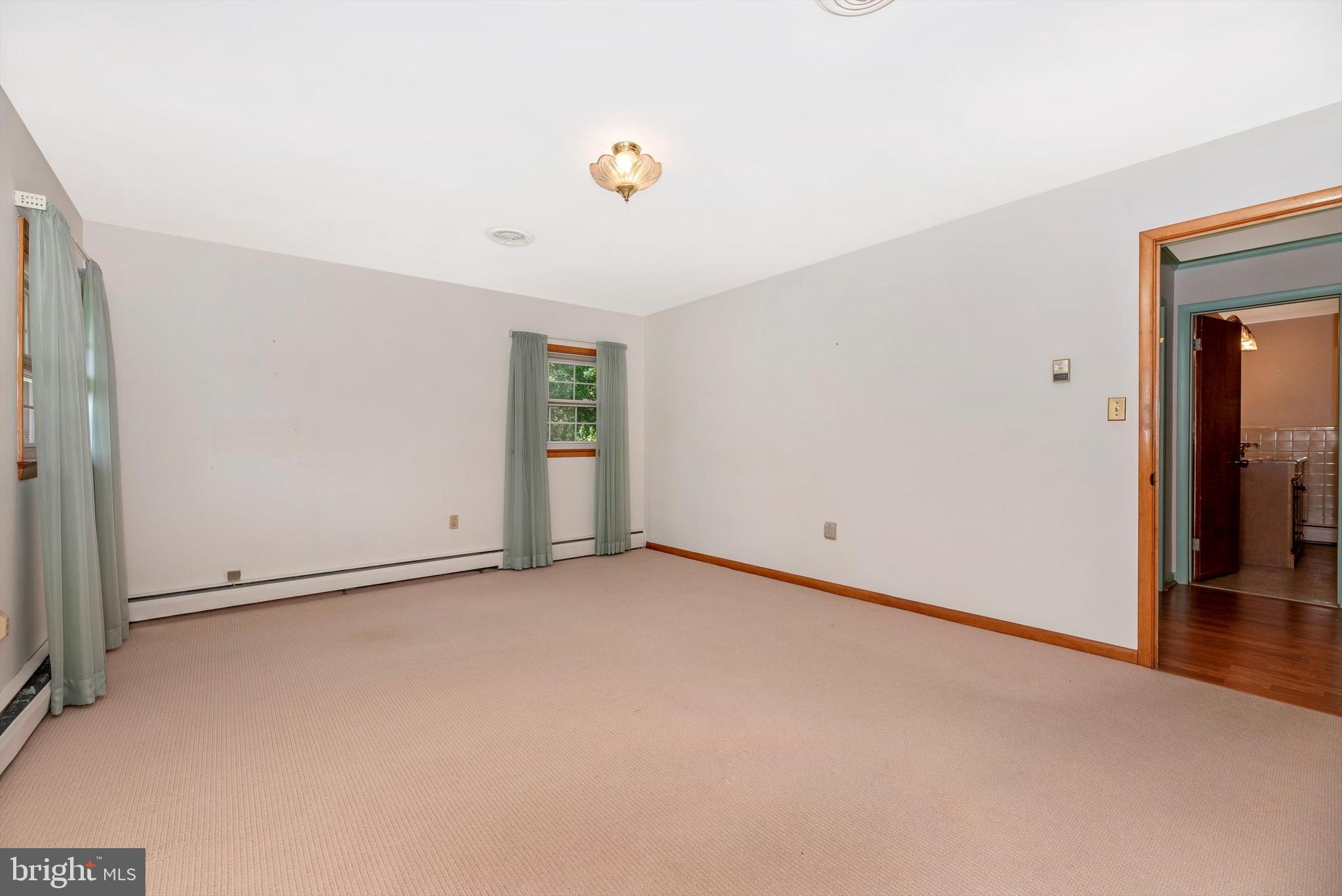 17524 Frederick Road Mount Airy, MD 21771 - Photo 20 of 38 Main Bedroom