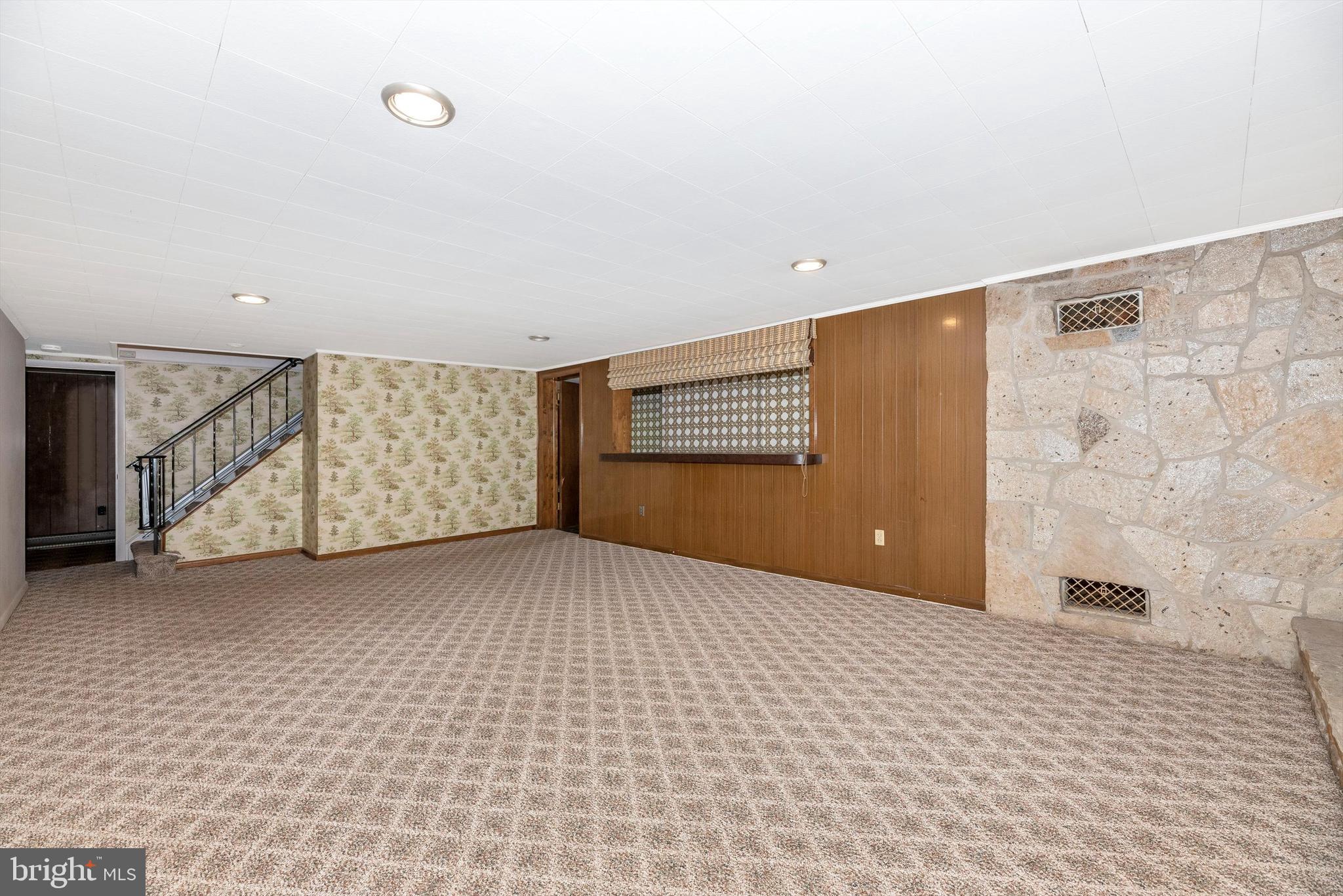 17524 Frederick Road Mount Airy, MD 21771 - Photo 27 of 38 Lower Level Living Room/Bar