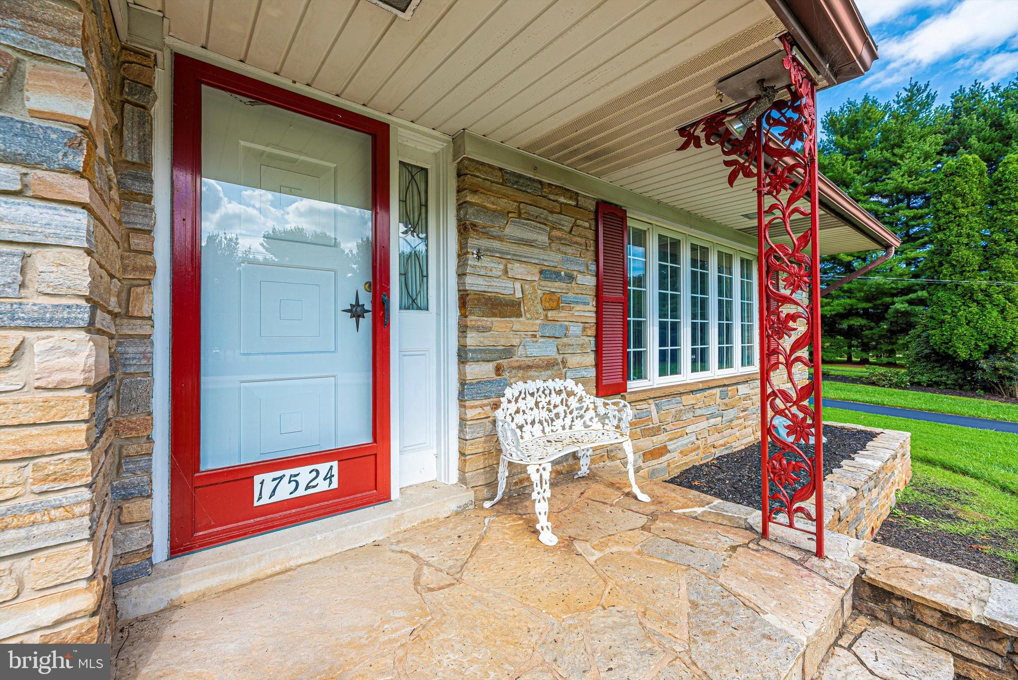 17524 Frederick Road Mount Airy, MD 21771 - Photo 4 of 38 Covered front porch
