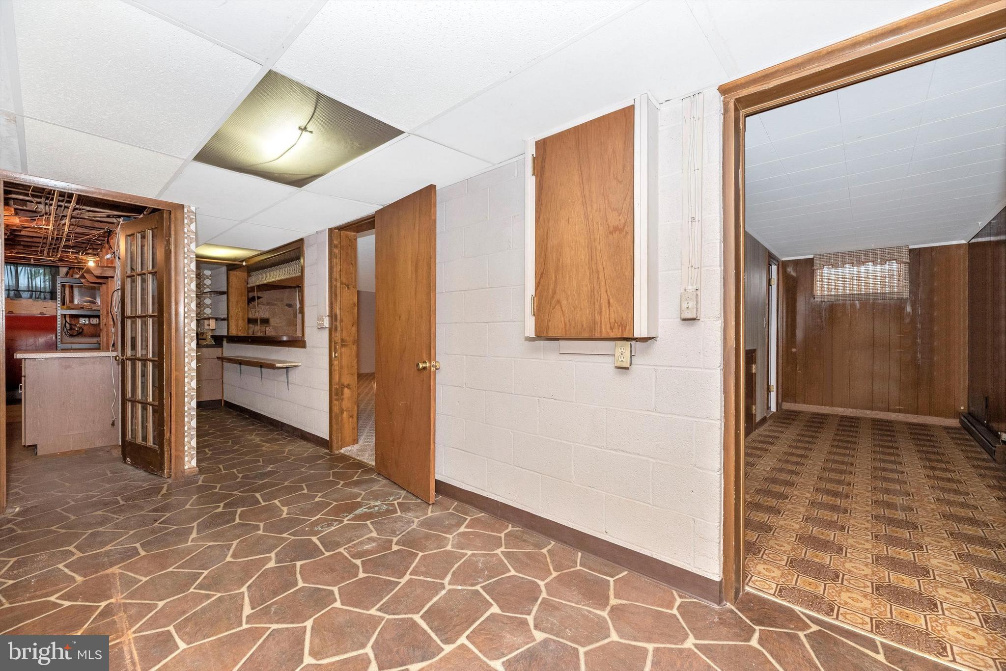 17524 Frederick Road Mount Airy, MD 21771 - Photo 32 of 38 lower level hall