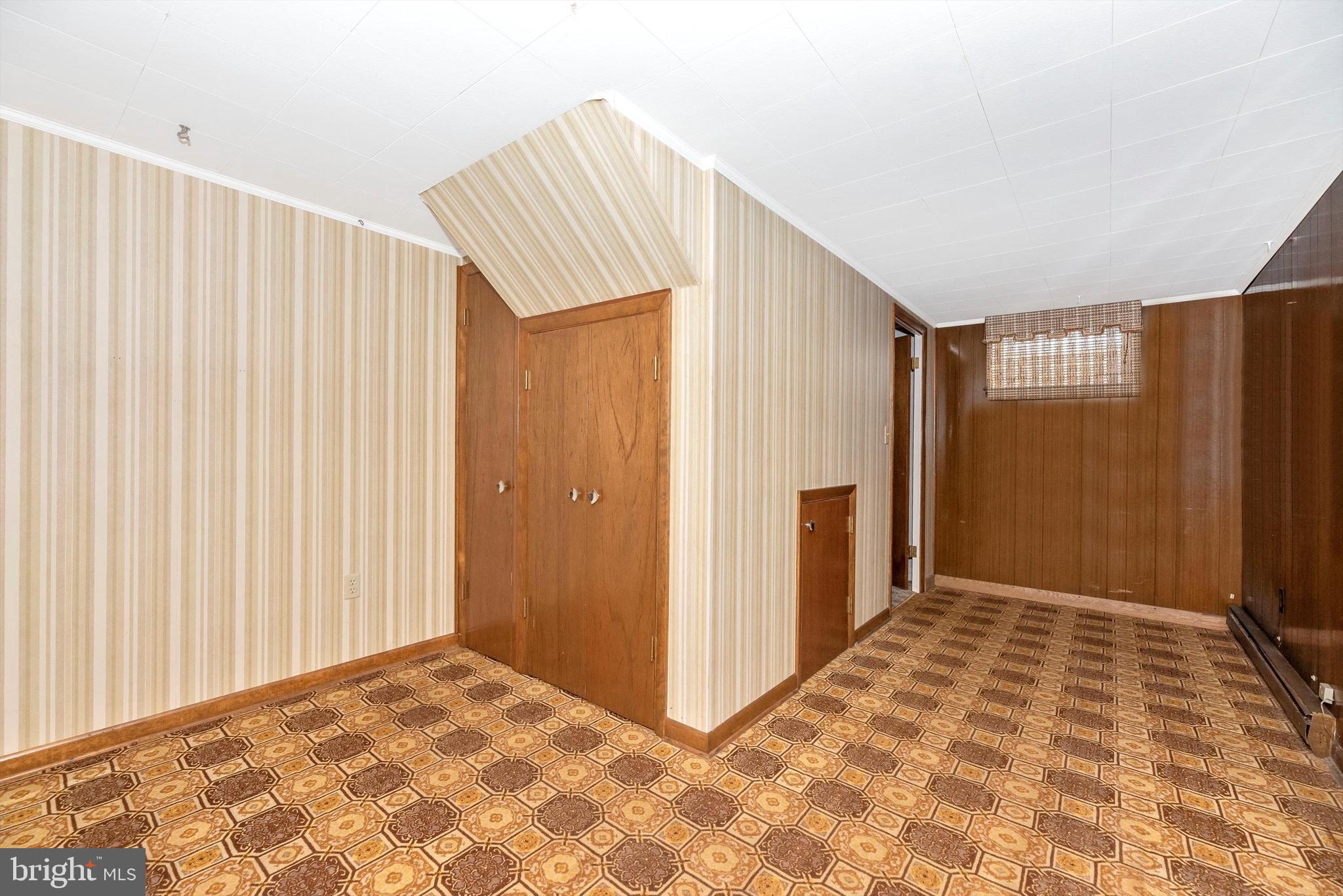 17524 Frederick Road Mount Airy, MD 21771 - Photo 33 of 38 Third bedroom lower level