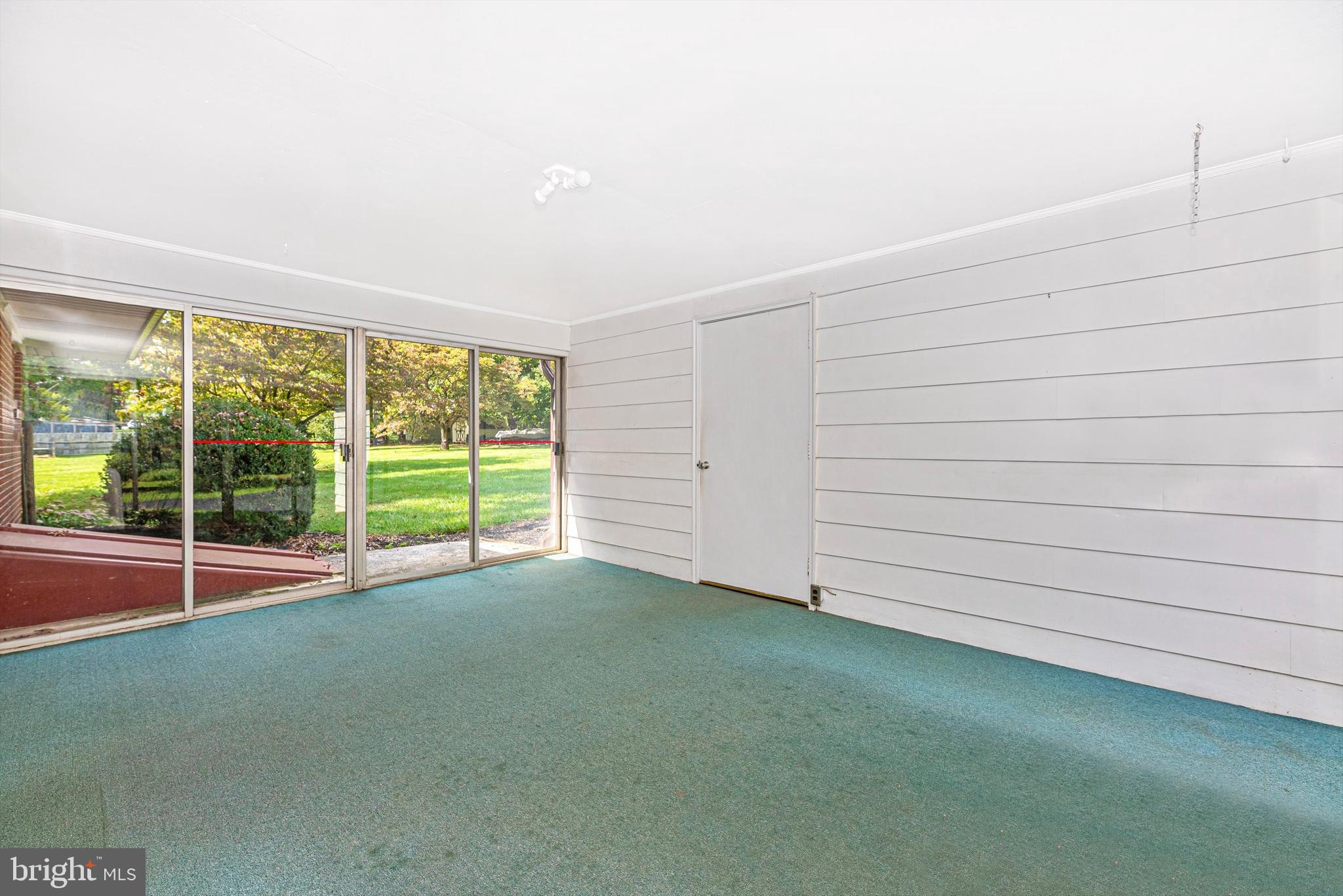 17524 Frederick Road Mount Airy, MD 21771 - Photo 9 of 38 Sun room