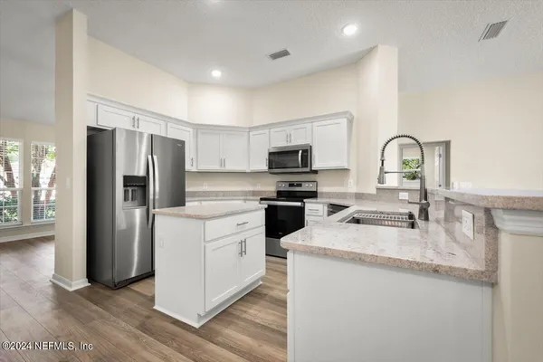 $2,495 | 2037 Piping Plover Way, Jacksonville, FL 32224
