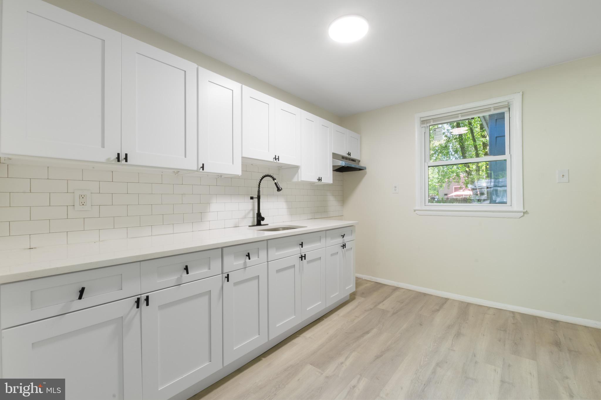 163 Kinsley Road Pemberton, NJ 08068 - Photo 4 of 10