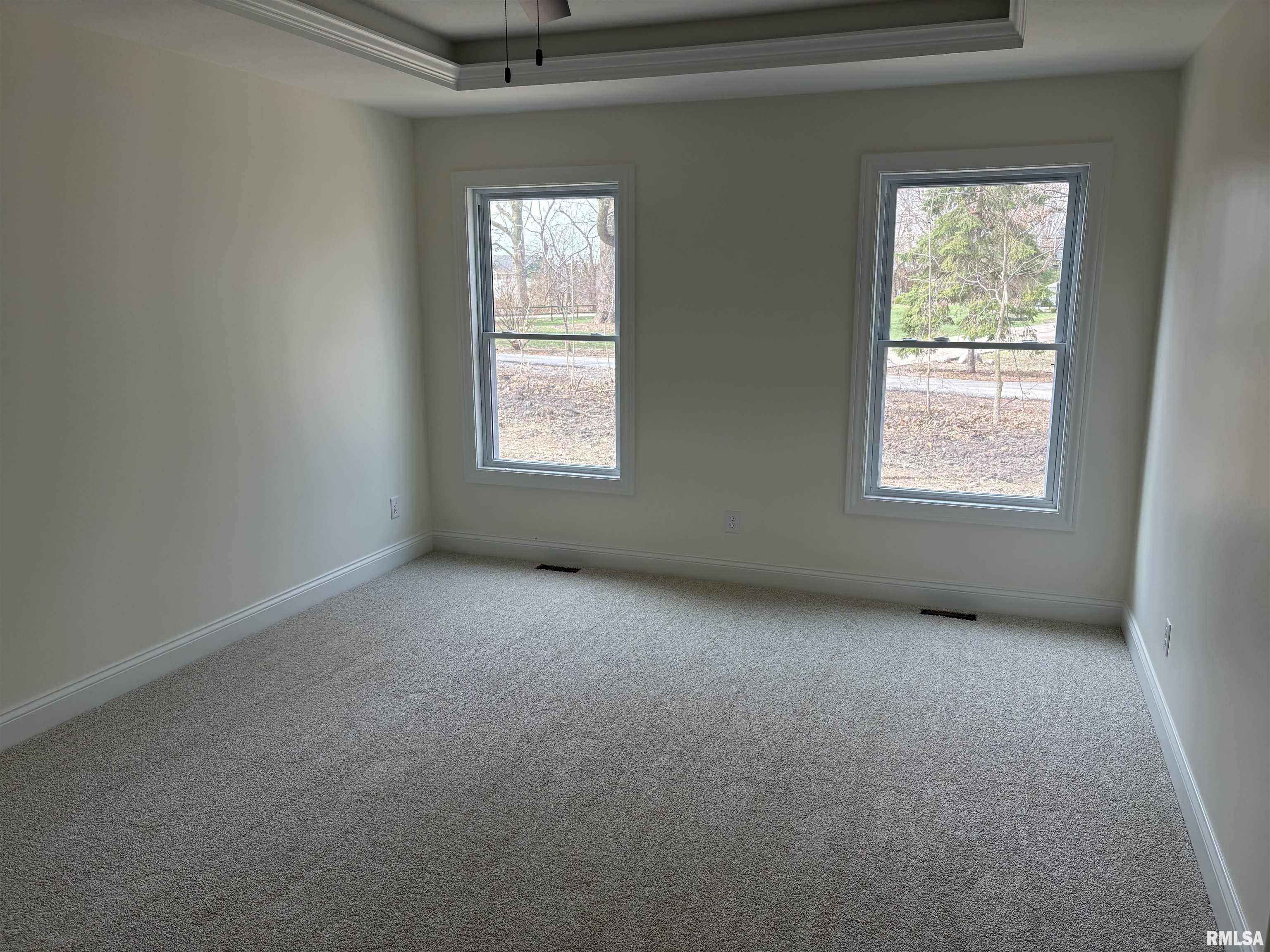 1717 Ambleside Drive Springfield, IL 62711 - Photo 4 of 14