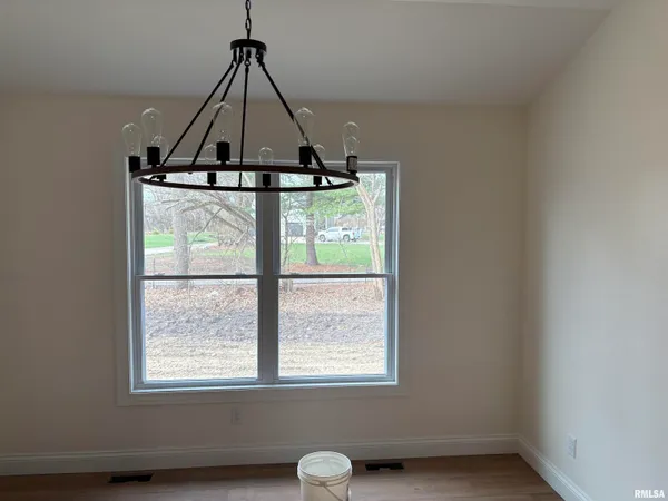 $414,000 | 1717 Ambleside Drive, Springfield, IL 62711