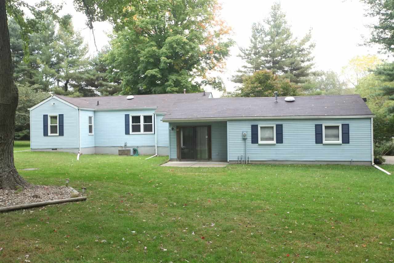 59531 Locust Road South Bend, IN 46614 - Photo 18 of 20 Gallery Image 18