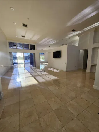 $6,800 | 620 Laurel Lane, Pembroke Pines, FL 33027
