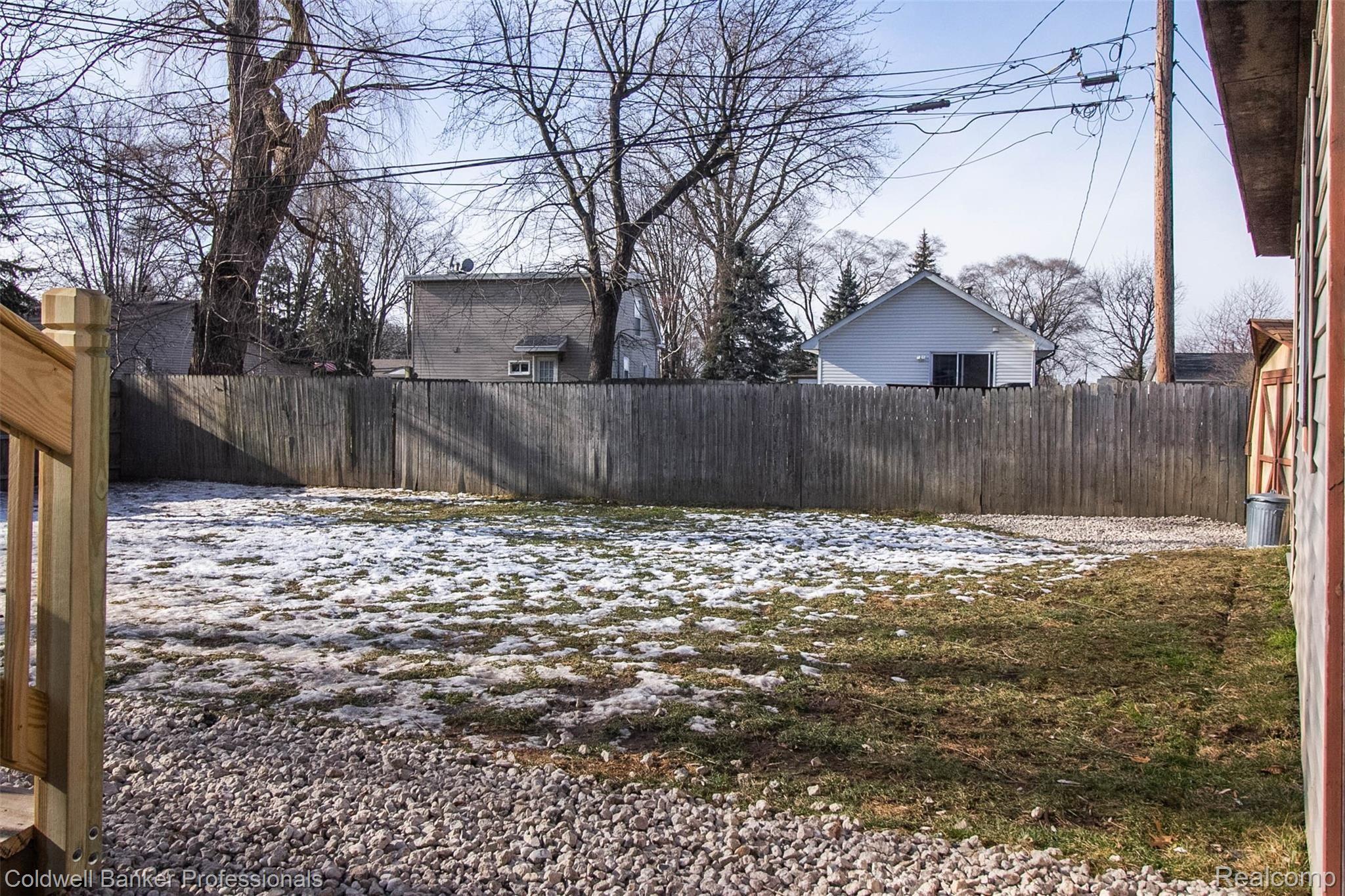 2550 Simpson Drive Rochester, MI 48309 - Photo 30 of 39 52.jpg