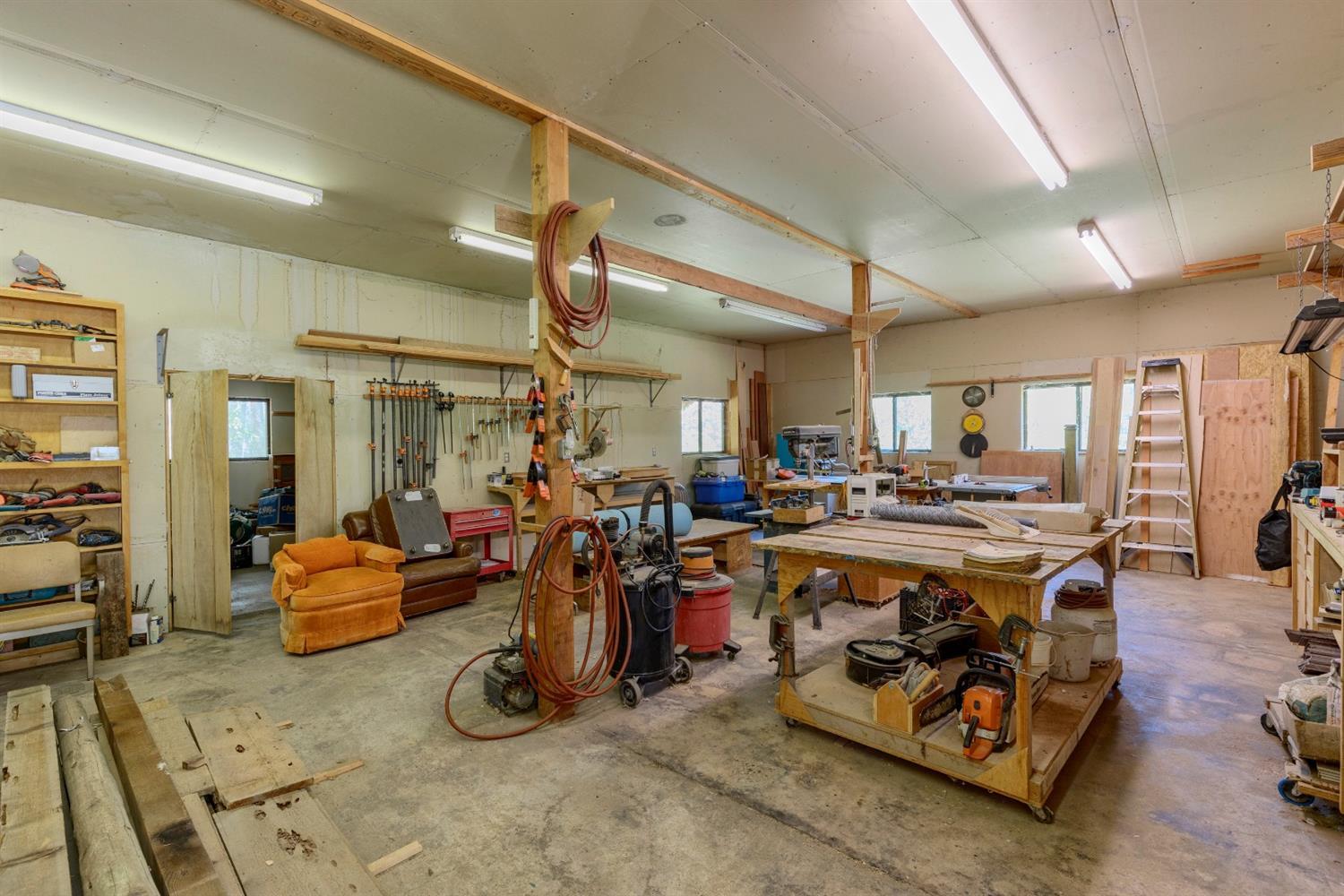 11750 Ramsey Road Gold Hill, OR 97525 - Photo 30 of 35 Gallery Image 30