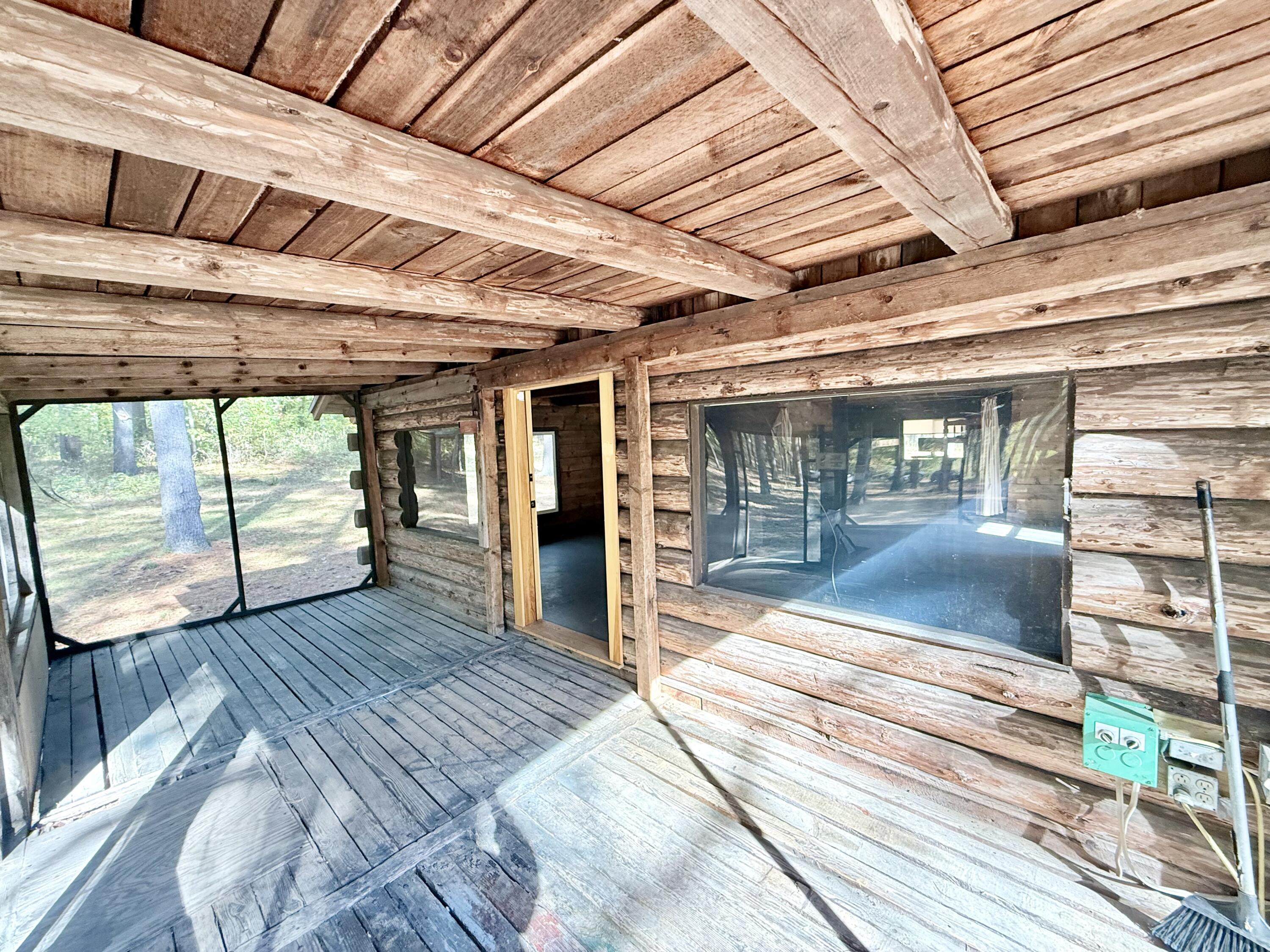 288 Giddings Road Peru, NY 12972 - Photo 4 of 20 Screen porch