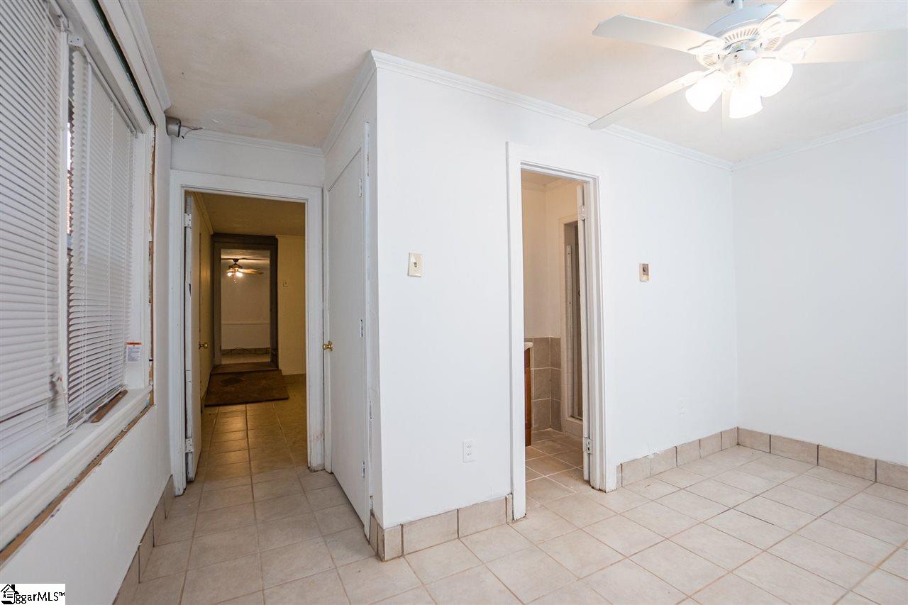 128 East Main Street Inman, SC 29349 - Photo 29 of 36