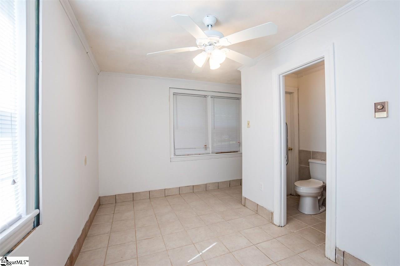 128 East Main Street Inman, SC 29349 - Photo 30 of 36