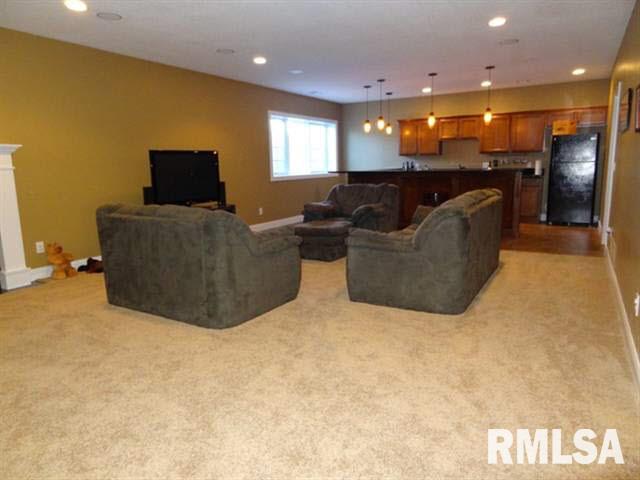 5496 Judge Road Bettendorf, IA 52722 - Photo 15 of 18 Gallery Image 15