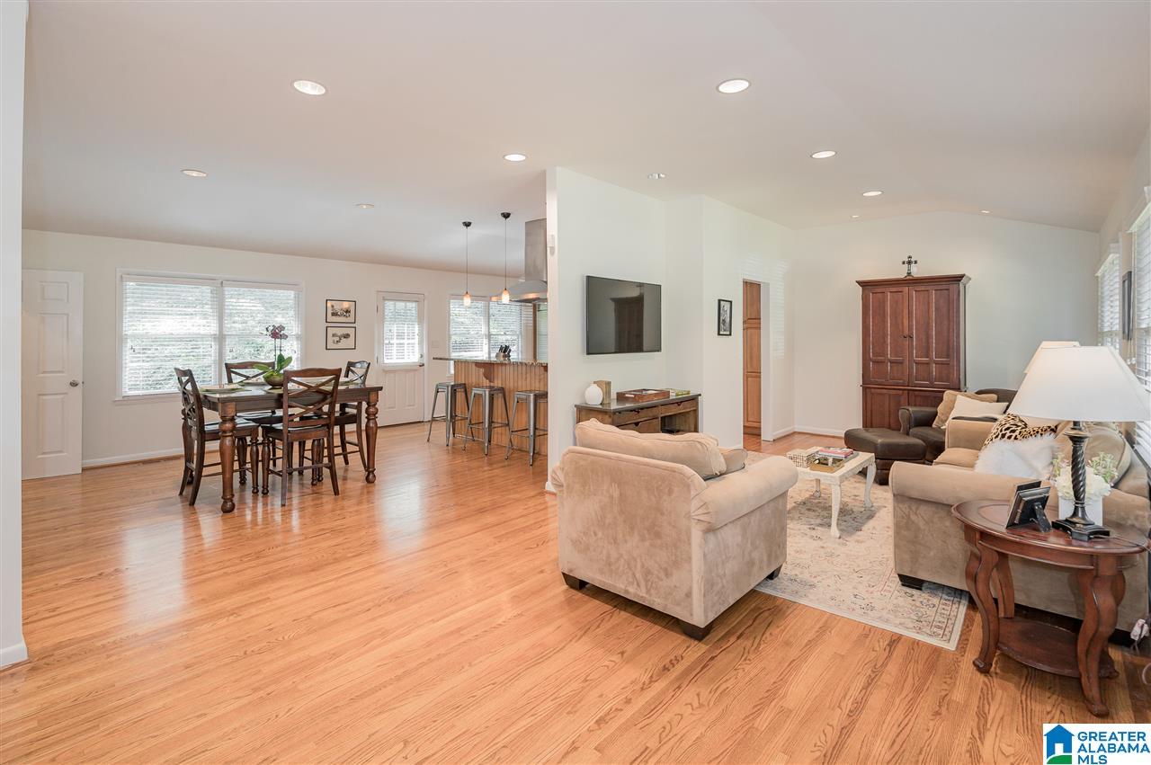 2753 Cherokee Road Birmingham, AL 35216 - Photo 7 of 37