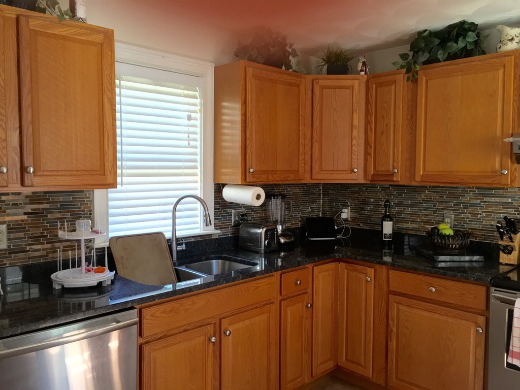 33 Nelson Street Winchester, MA 01890 - Photo 4 of 19