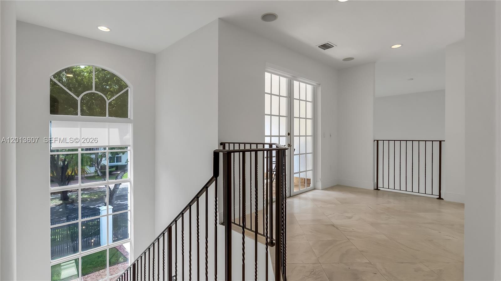 16763 Northwest 77th Path Miami Lakes, FL 33016 - Photo 23 of 63