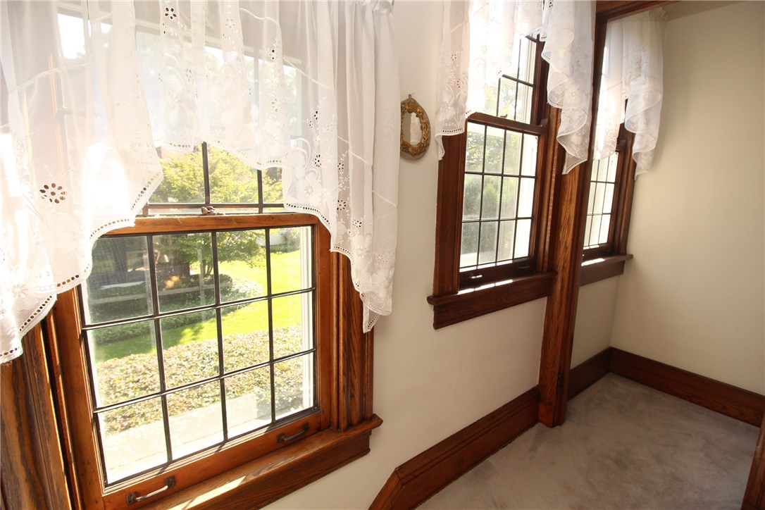 49 Dorchester Road Rochester, NY 14610 - Photo 17 of 30