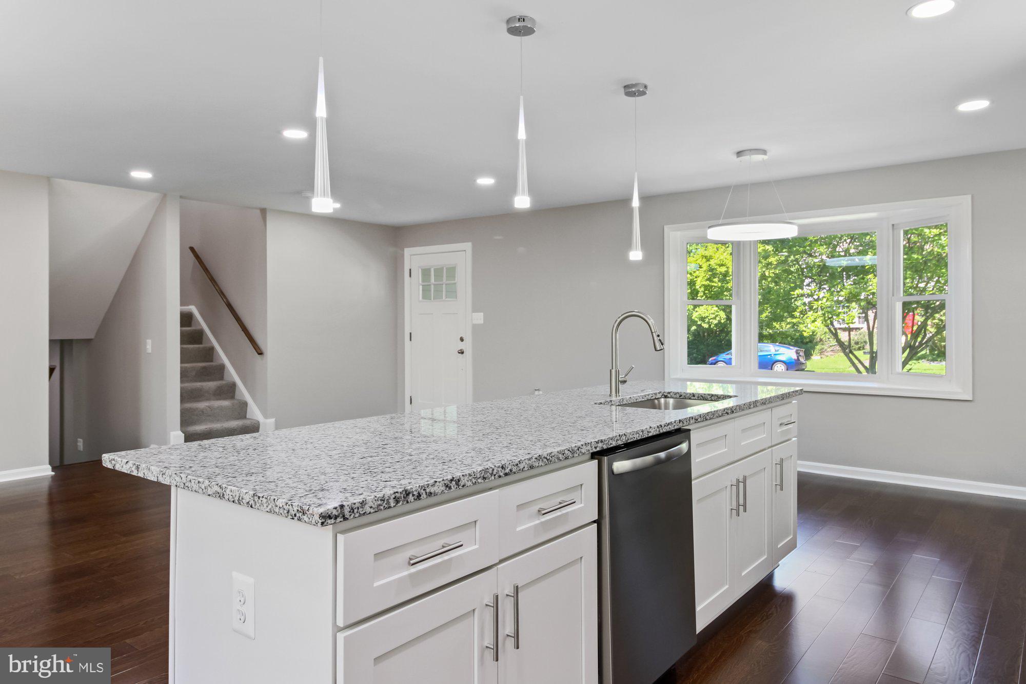 4909 Powell Road Fairfax, VA 22032 - Photo 7 of 27 Gallery Image 7