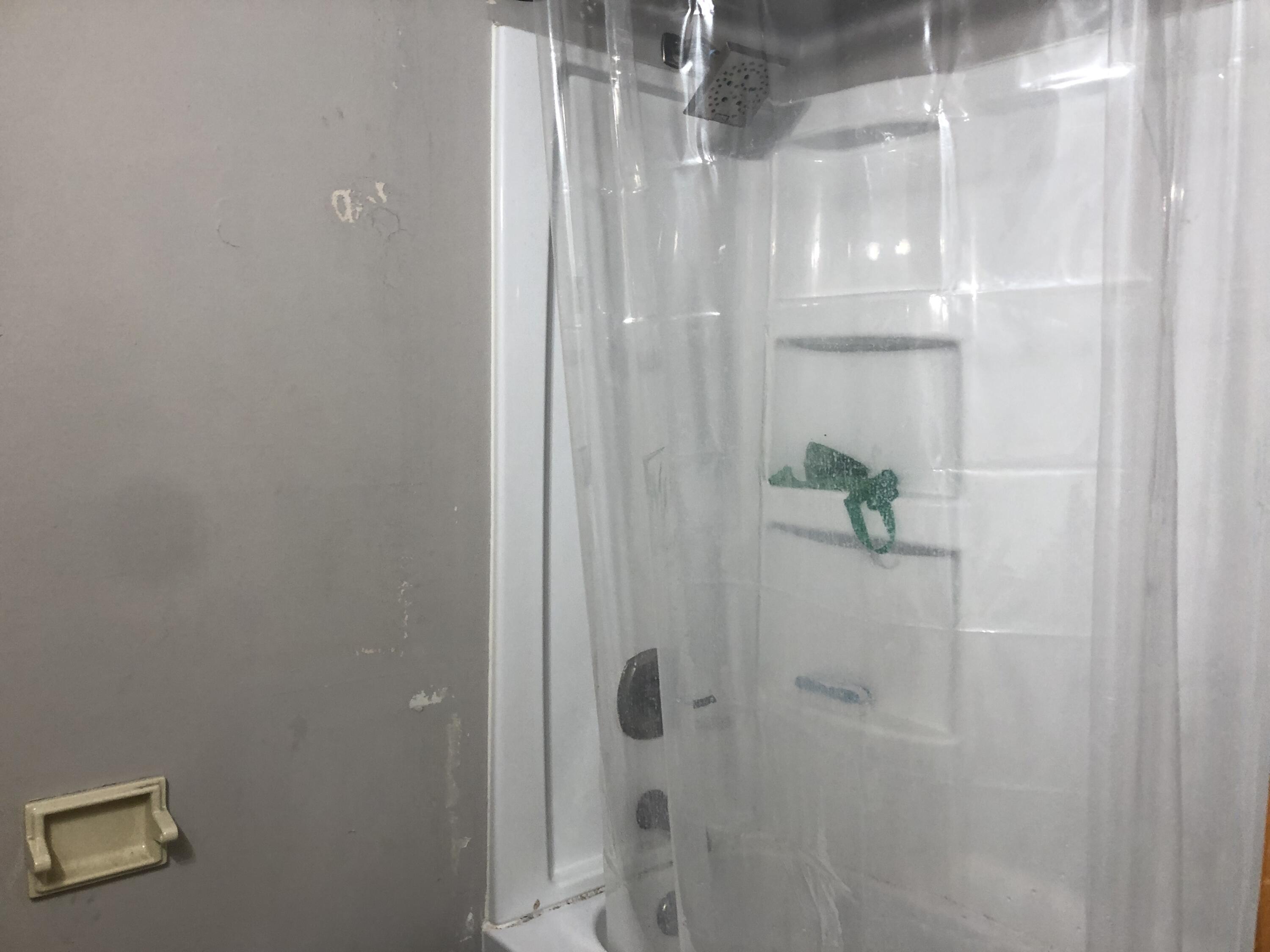 9703 West Kaul Avenue Milwaukee, WI 53225 - Photo 9 of 11 FULL BATH SHOWER