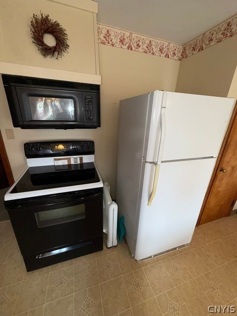 2092 West Genesee St Road Aurelius, NY 13021 - Photo 15 of 33