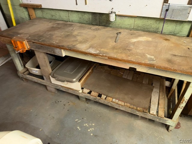 2092 West Genesee St Road Aurelius, NY 13021 - Photo 26 of 33