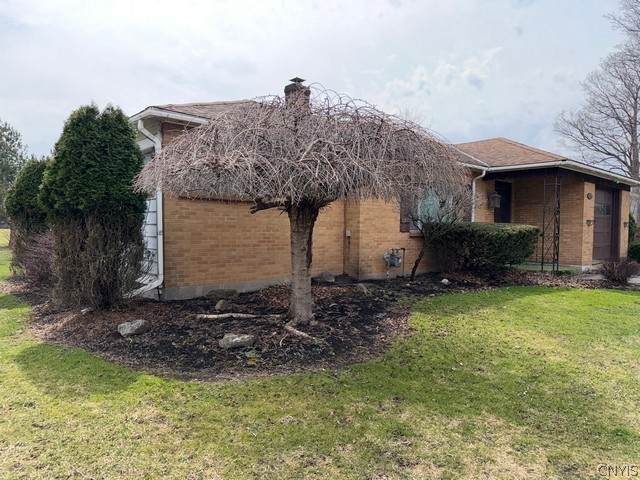 2092 West Genesee St Road Aurelius, NY 13021 - Photo 3 of 33