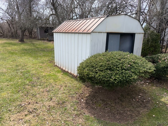 2092 West Genesee St Road Aurelius, NY 13021 - Photo 31 of 33