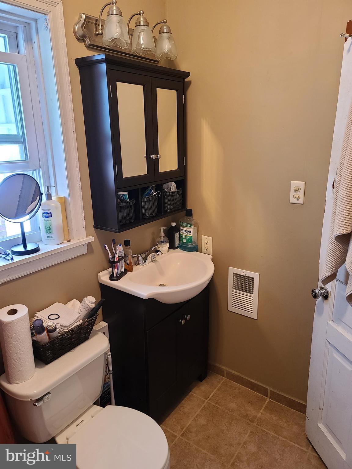 737 Ritter Street Reading, PA 19601 - Photo 10 of 18 Gallery Image 10