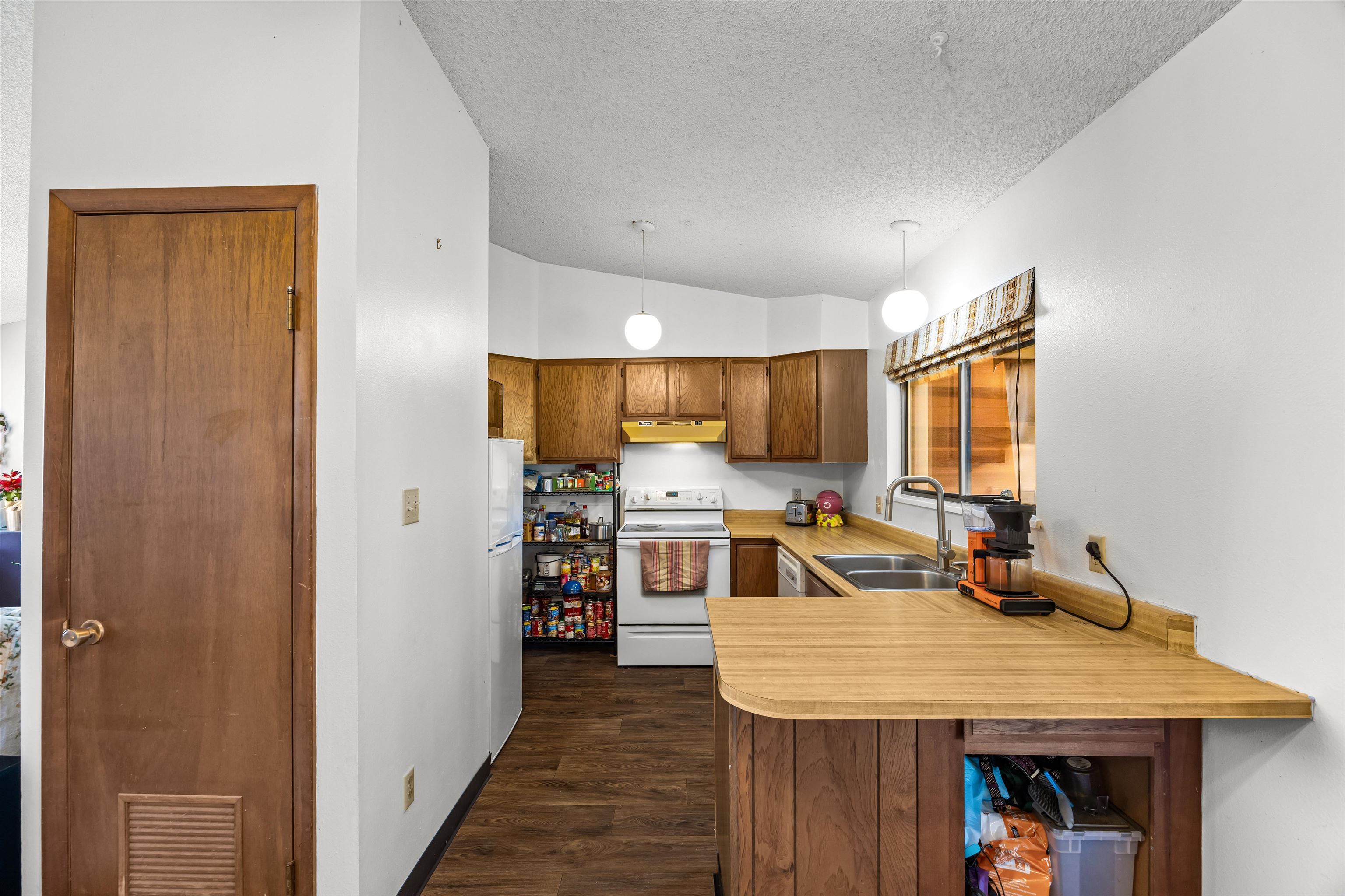 2968 Oxbow Road Grand Junction, CO 81504 - Photo 8 of 28