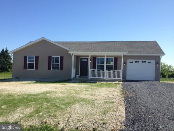 220 Wallace Inwood, WV 25428 - Photo 1 of 11 Exterior (Front)