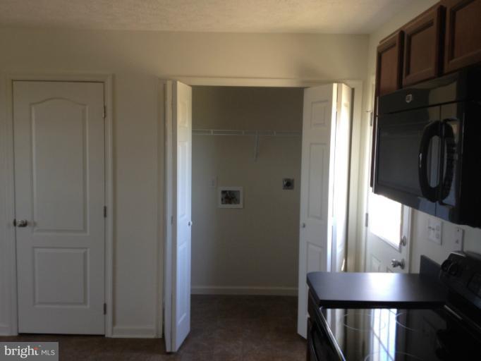 220 Wallace Inwood, WV 25428 - Photo 6 of 11 Interior (General)