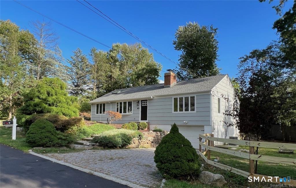 34 Crescent Road Westport, CT 06880 - Photo 1 of 27