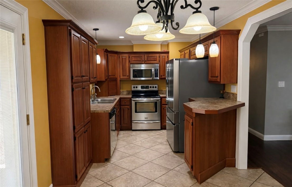 140 Whispering Pines Trail Waycross, GA 31503 - Photo 8 of 24