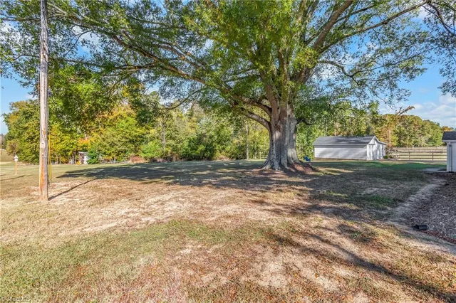 $239,900 | 934 Horneytown Road, High Point, NC 27265