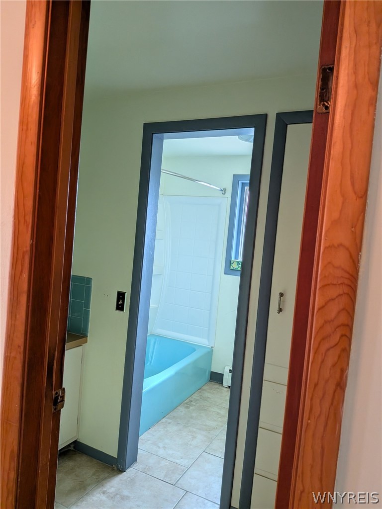 3433 Harlem Road, Unit 2 Cheektowaga, NY 14225 - Photo 13 of 24