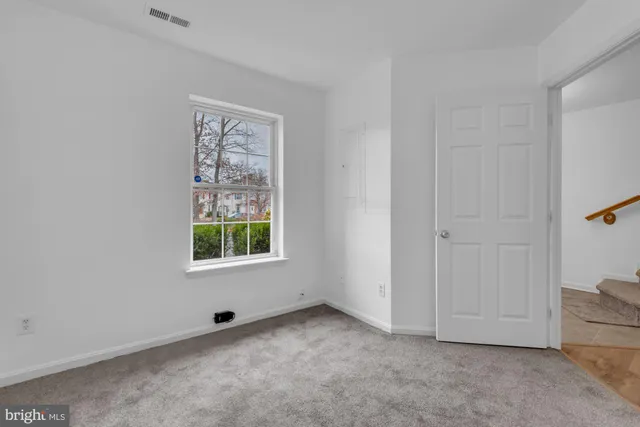 $399,900 | 7836 Canter Court, Severn, MD 21144