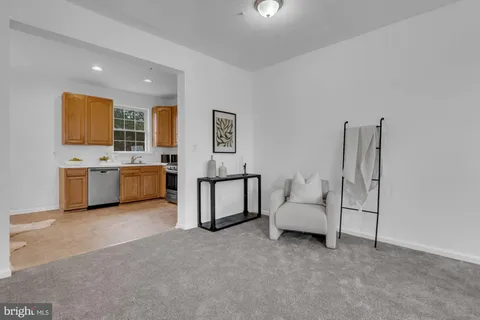 $399,900 | 7836 Canter Court, Severn, MD 21144