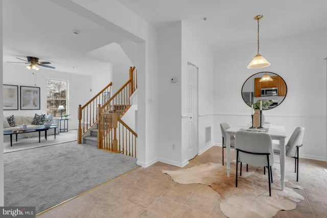 $399,900 | 7836 Canter Court, Severn, MD 21144