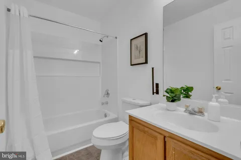 $399,900 | 7836 Canter Court, Severn, MD 21144